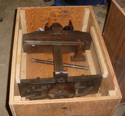 Crate for Emmert Vise